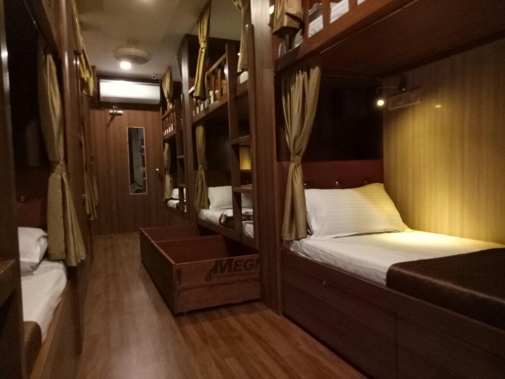 Classic Dormitory Mumbai Eksteriør bilde